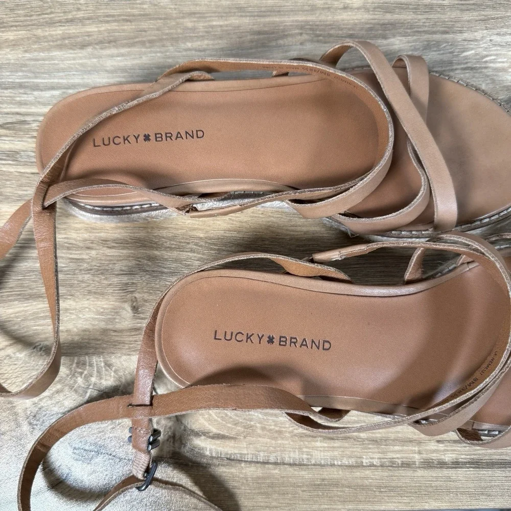 Lucky Brand Women's Strappy‎ Platform Sandal Tan Brown Size 8